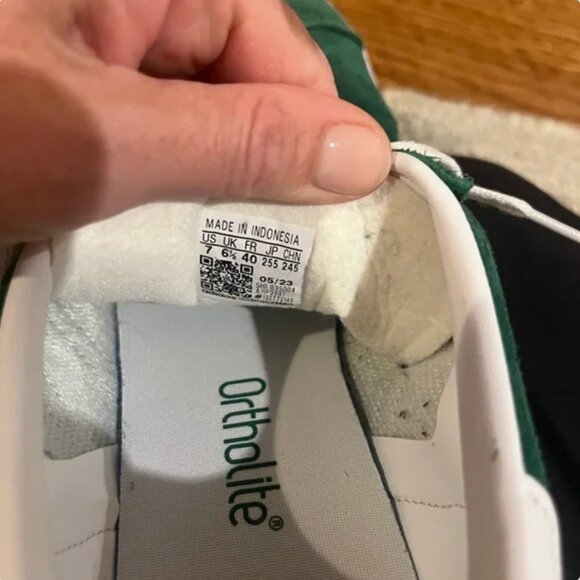 Adidas Gazelle Green Suede Sneakers - Picture 4 of 4